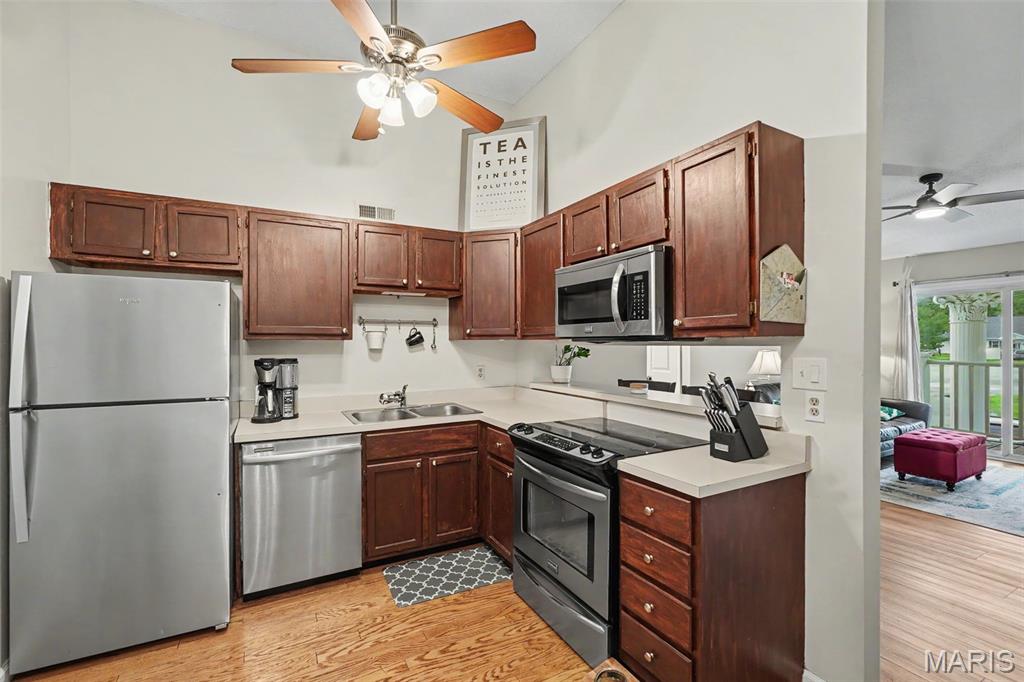 Edwards Place Condo 5 - Residential