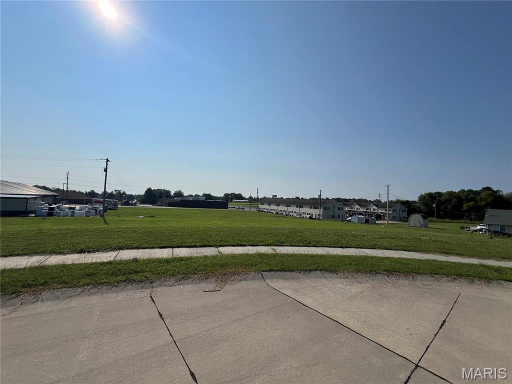 Redbud Court - Commercial Sale