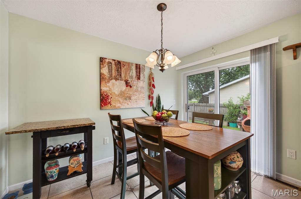 Maple Crest Annex - Residential