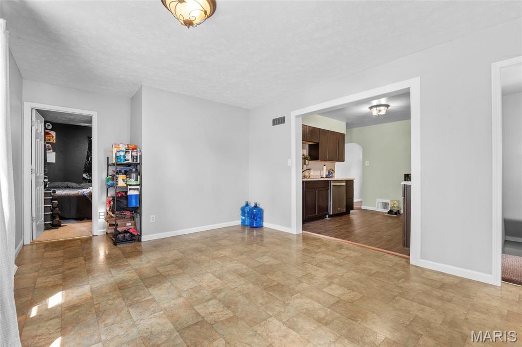 Reller Heads Add - Residential