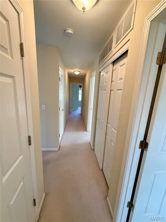 At Fairwood Hills 6th Add - Residential