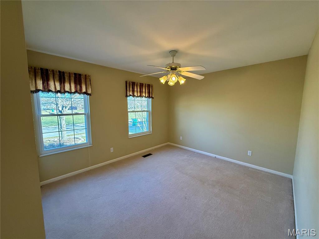At Fairwood Hills 6th Add - Residential
