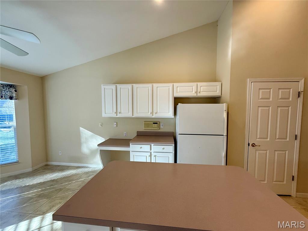 At Fairwood Hills 6th Add - Residential