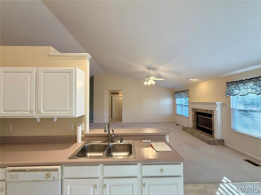 At Fairwood Hills 6th Add - Residential