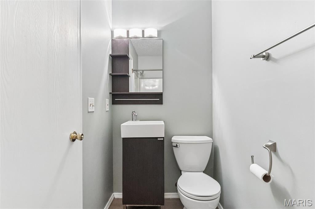 Lindells Add 02 - Residential