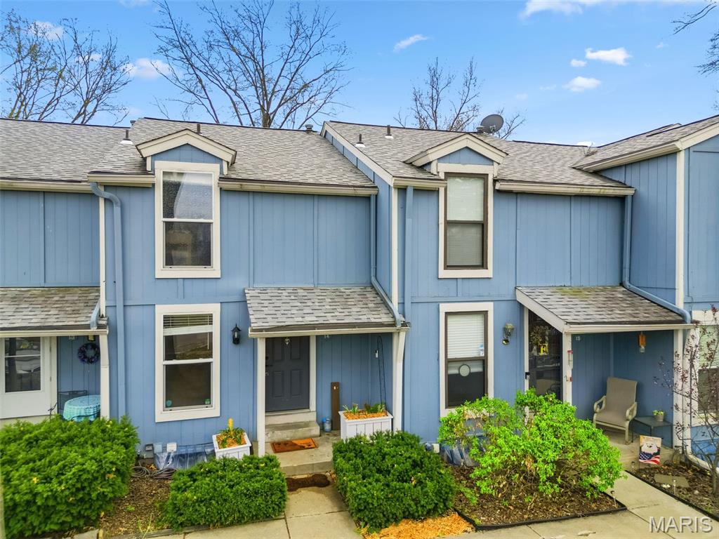 Make this your summer escape and enjoy Lake Life — seller is offering paid HOA dues until 2027 and a 1 year home warranty with an accepted offer! Welcome to this charming 2-bedroom, 1.5-bath condo in the highly sought-after Lake St. Louis Harbor Town community!
The main floor features a bright and functional kitchen with a convenient breakfast bar, perfect for casual dining or entertaining. The spacious living room offers a cozy wood-burning fireplace and walks out to a private patio, ideal for relaxing or enjoying your morning coffee. Upstairs, you’ll find two comfortable bedrooms and a full bath, providing a quiet retreat from the main living area. The finished basement adds valuable living space and includes a half bath, making it perfect for a family room, home office, or guest area. Don’t miss this opportunity to enjoy resort-style living in a fantastic location with lake access!
