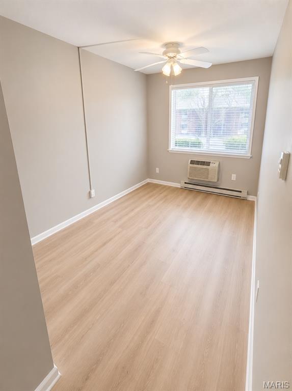 Hazelcrest Condo - Residential