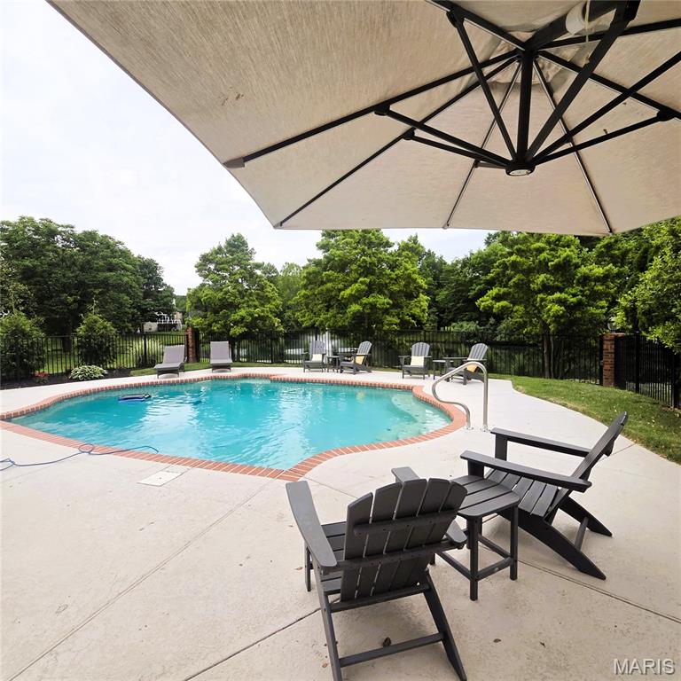 Thorntree Estates At The Legends - Residential