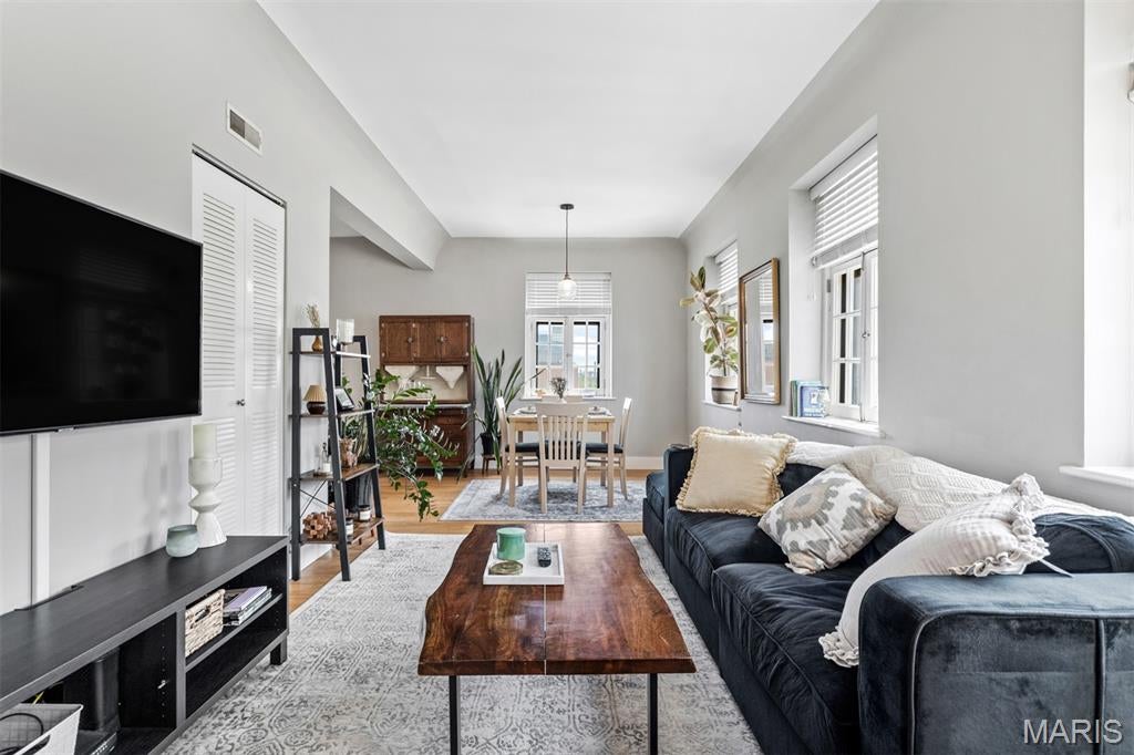 Loop Condo - Residential