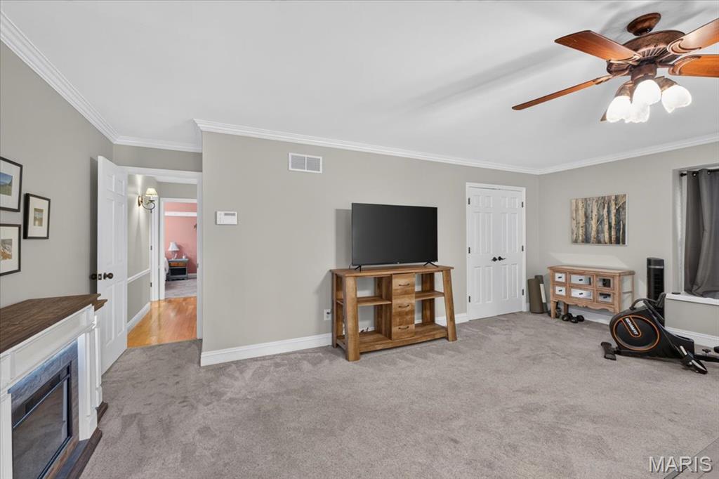 Whispering Oakwood - Residential
