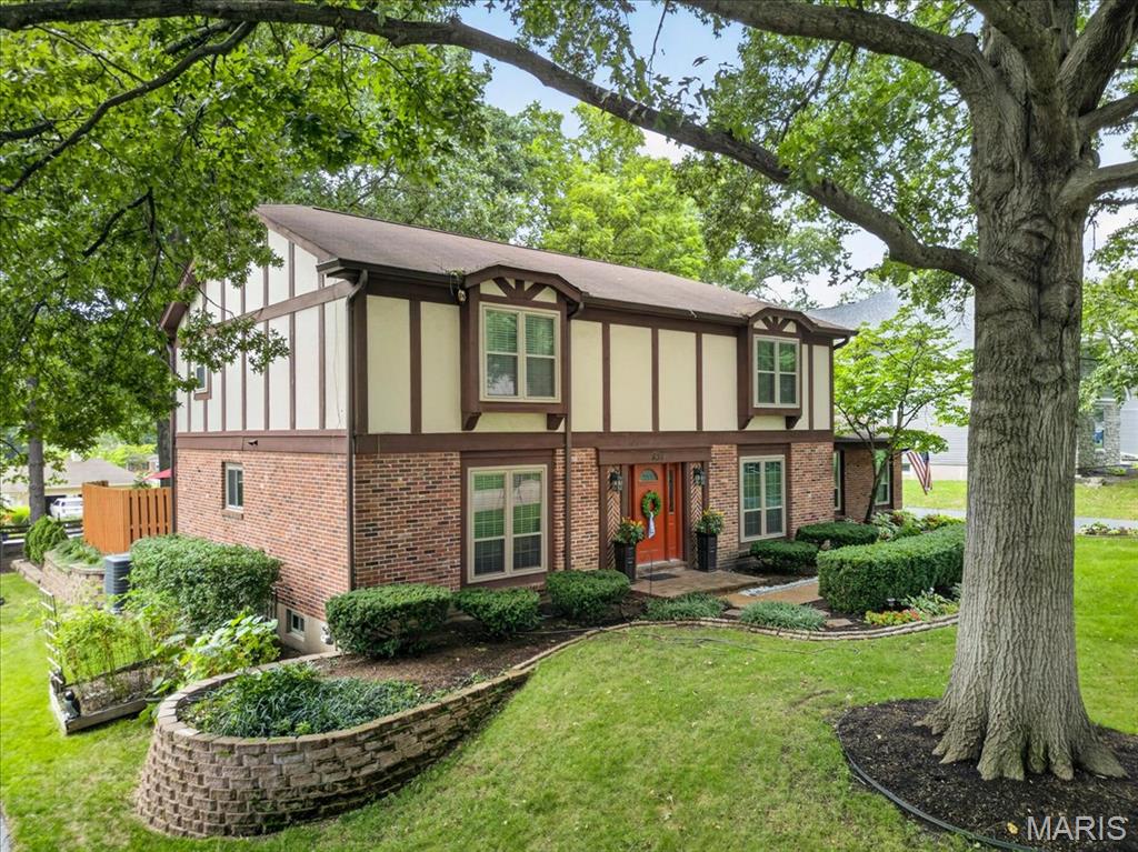 Whispering Oakwood - Residential
