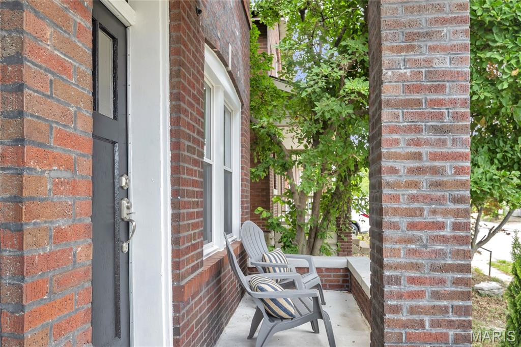 McDermotts Grand Ave Add - Residential Income