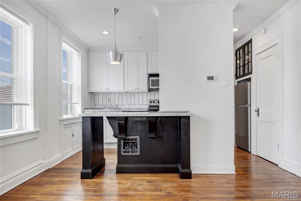 McDermotts Grand Ave Add - Residential Income