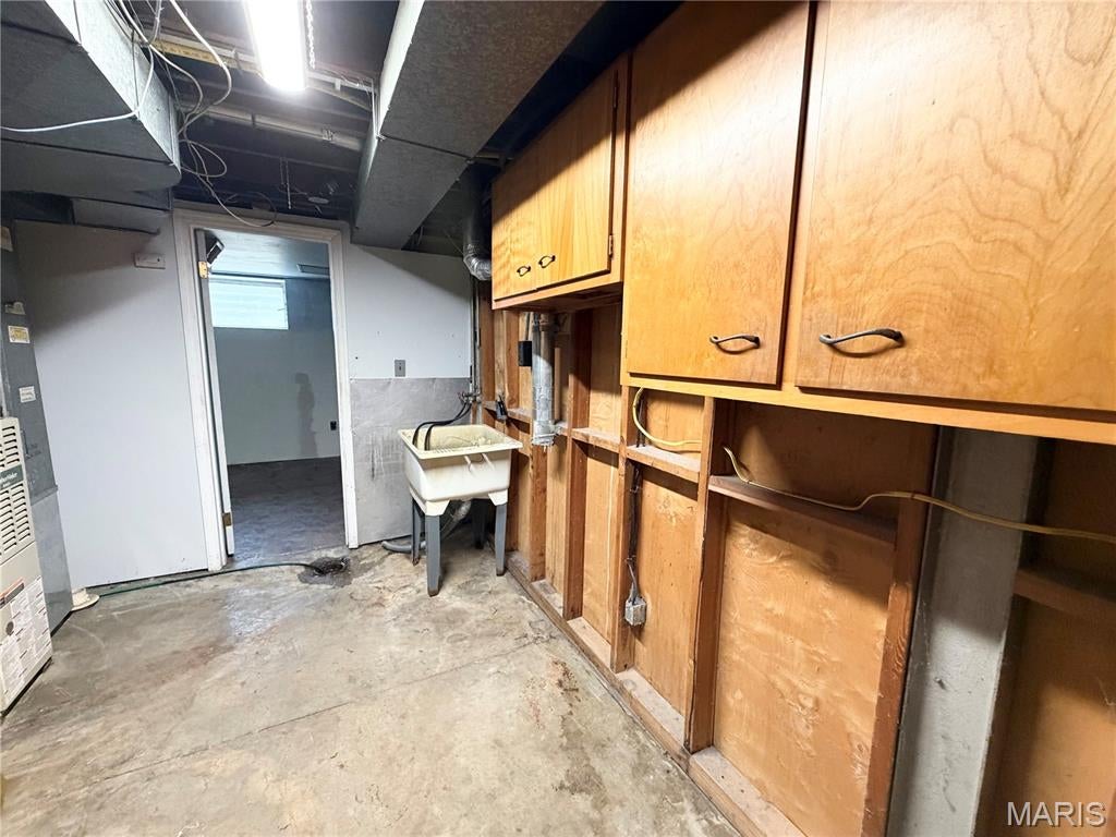 Alphonse Berry Tr - Residential