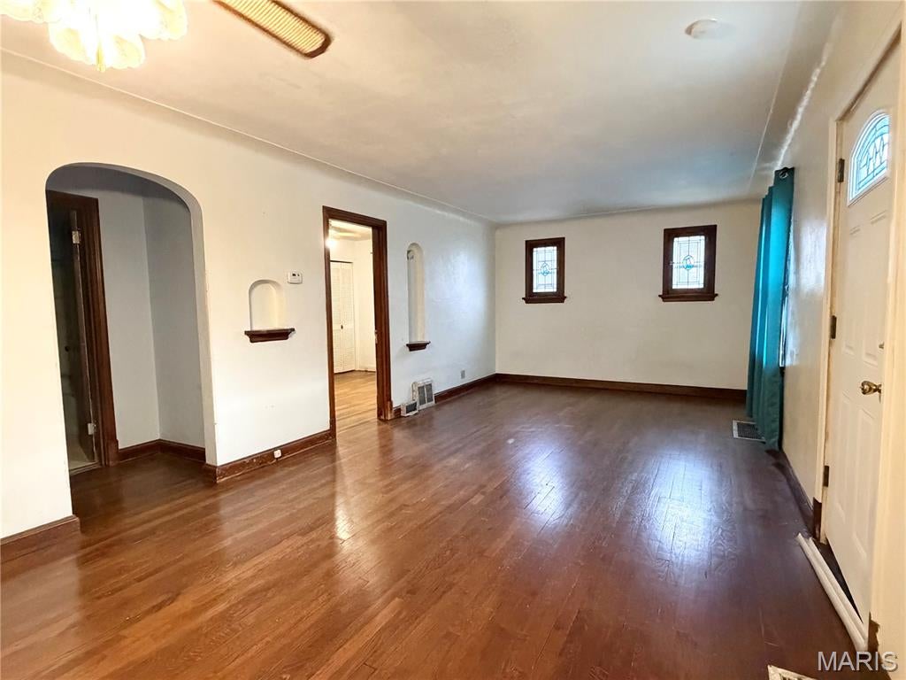 Alphonse Berry Tr - Residential