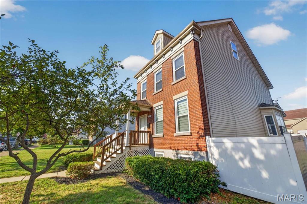 Keystone Place 01 - Residential