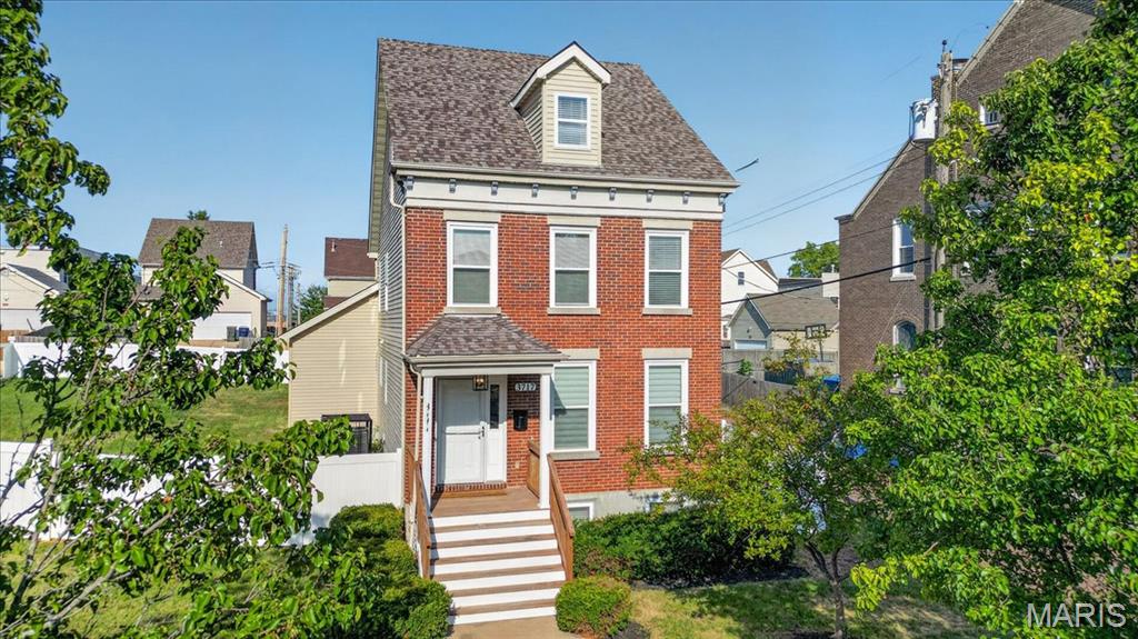 Keystone Place 01 - Residential