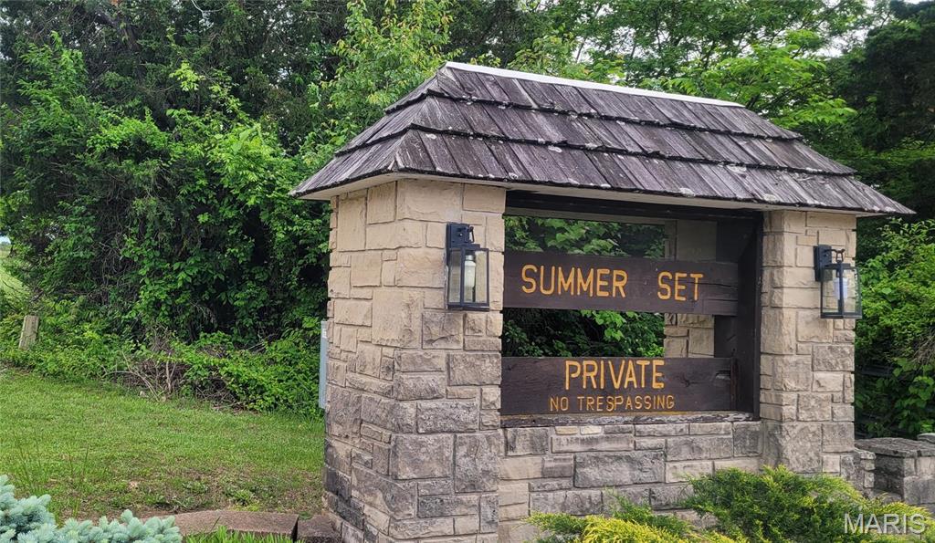 Summer Set - Land