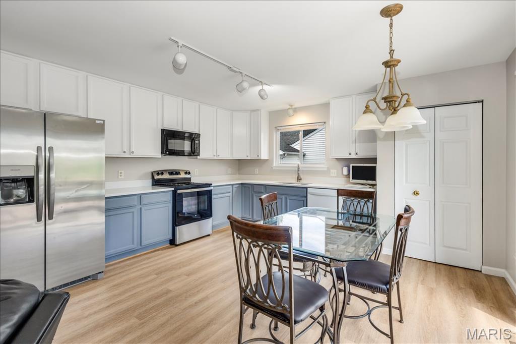 Manors At Glen Brook #2 - Residential