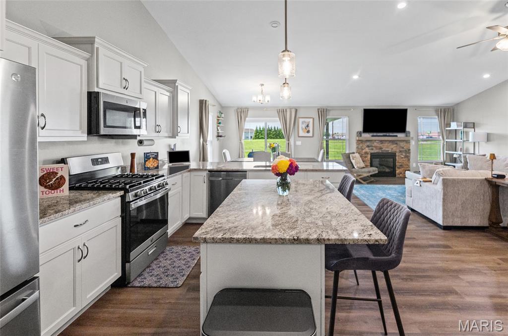 Crown Pointe-Ph 1 - Residential