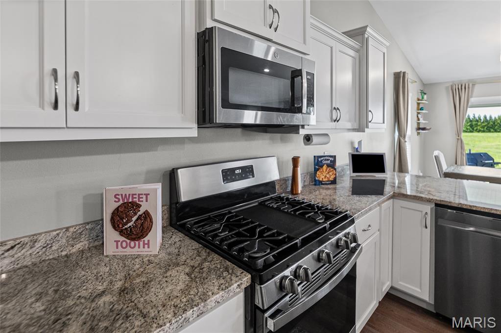 Crown Pointe-Ph 1 - Residential