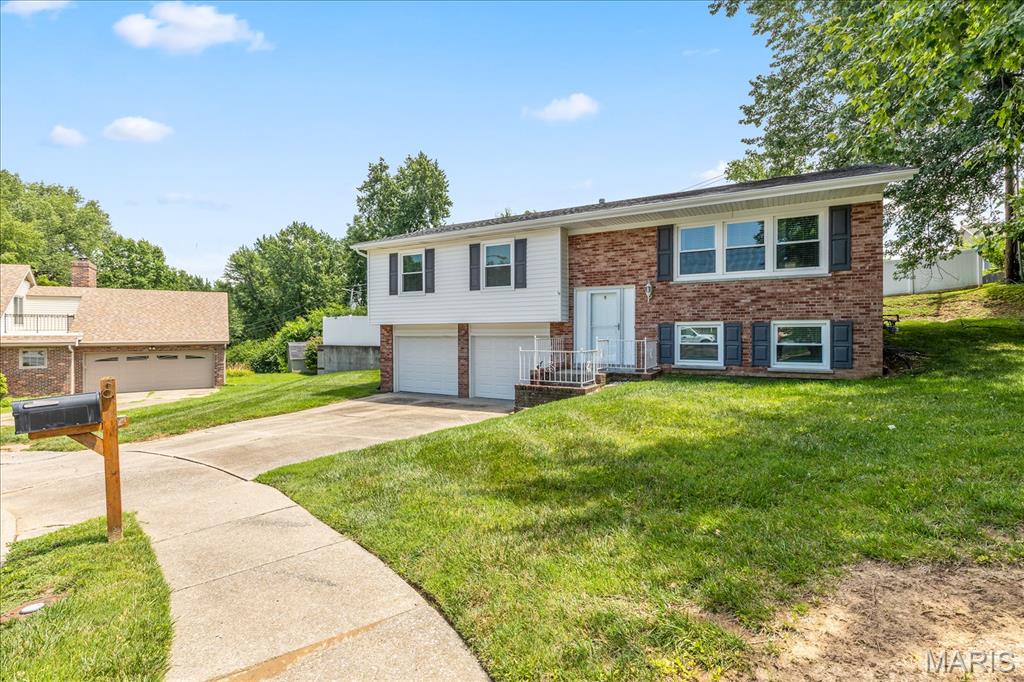 Elmwood Manor #7 - Residential