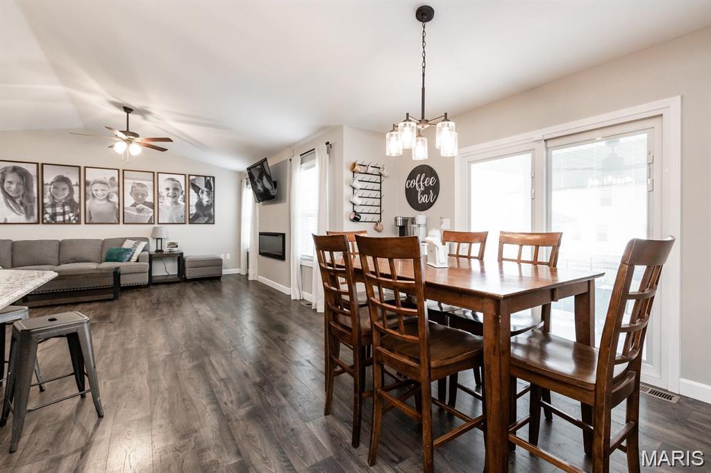 EAGLES LANDING - Residential Lease