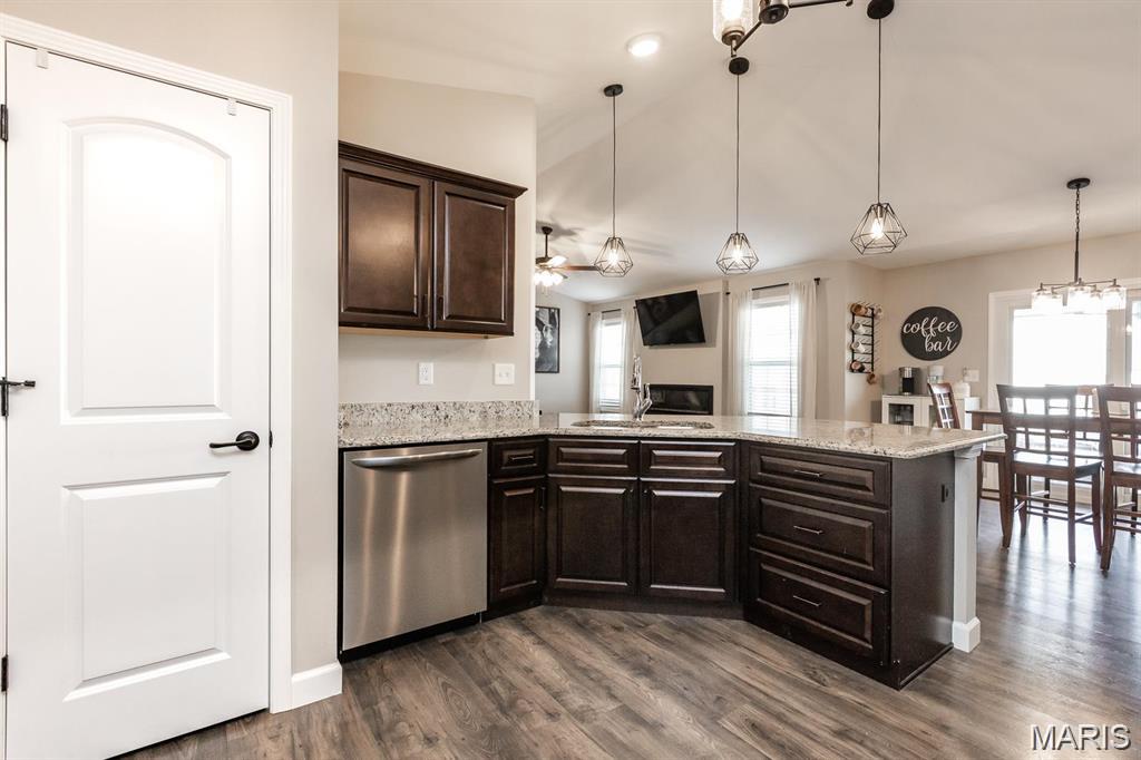 EAGLES LANDING - Residential Lease