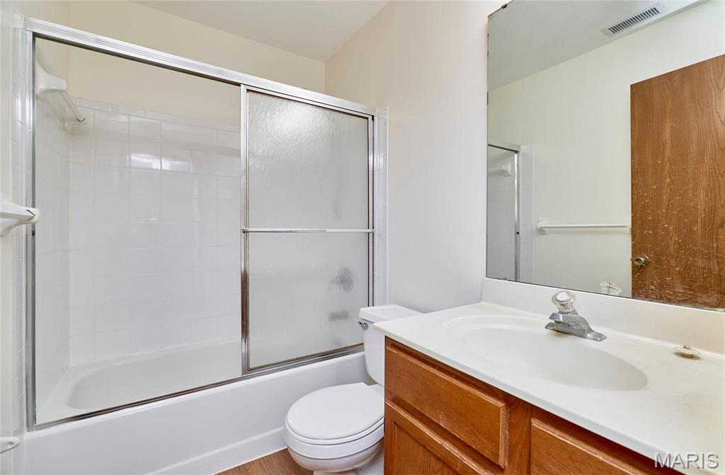 Victoria Crossing Two At The - Residential Lease