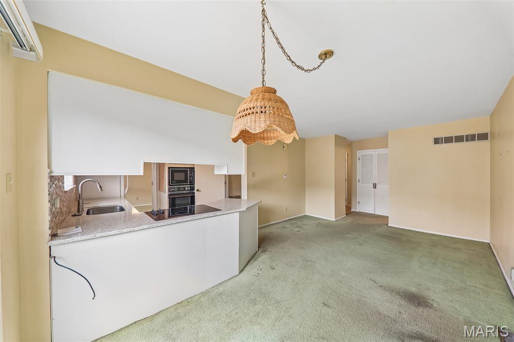 Forum West Condo Sec Ii - Residential