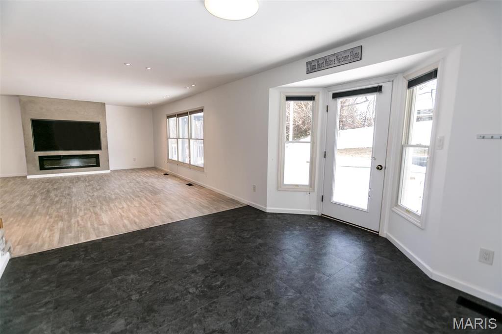 Emerald Place #1 - Residential Lease