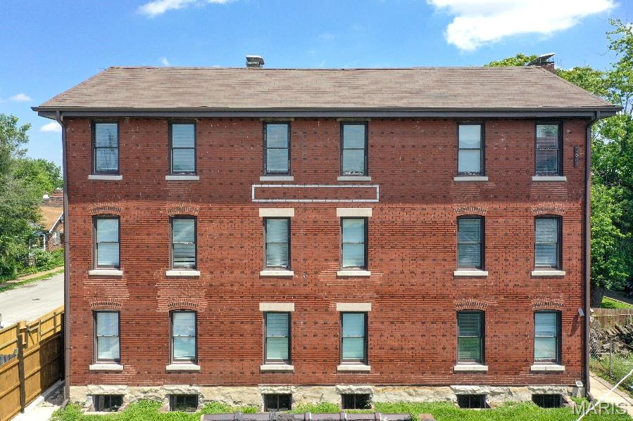 One-of-a-kind Investor's dream, Turnkey 9-Family + commercial space in South City 
Excellent cash-flowing opportunity just minutes from I-55, Anheuser Busch, Lemp Brewery! This fully renovated 9-family building offering privacy and convenience. Unit rents vary from $750-$825 and have been gradually growing as the leases come up for renewal. Additionally a 4 bay commercial building in the front of the lot will be included in the sale. The commercial units can easily be turned into residential units for additional cashflow opportunity. 
Each unit has been thoughtfully updated with new electric meters, new water heaters, brand-new electrical, plumbing, new drywall, new hybrid mini splits, ensuring low maintenance for years to come. Interiors feature new hardwood flooring, white shaker cabinets, gas stovetops, refrigerators, and laundry hookups and stackable washer/dryer in dedicated closets. The basement has individual storage lockers dedicated for each unit. All units have private rear access, with the building situated behind a commercial space for added seclusion.
A true turnkey asset in a great rental market—perfect for any investor looking for strong returns and long-term stability.