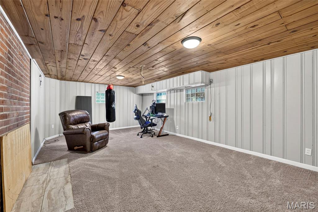 Chaminade Park - Residential