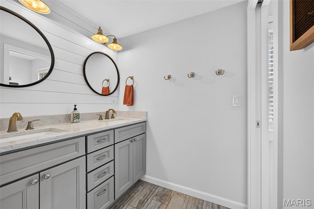 Chaminade Park - Residential
