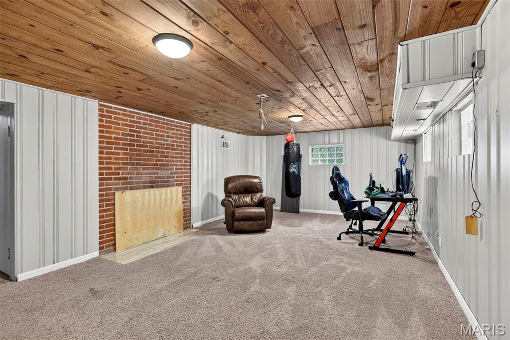 Chaminade Park - Residential