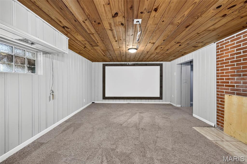 Chaminade Park - Residential