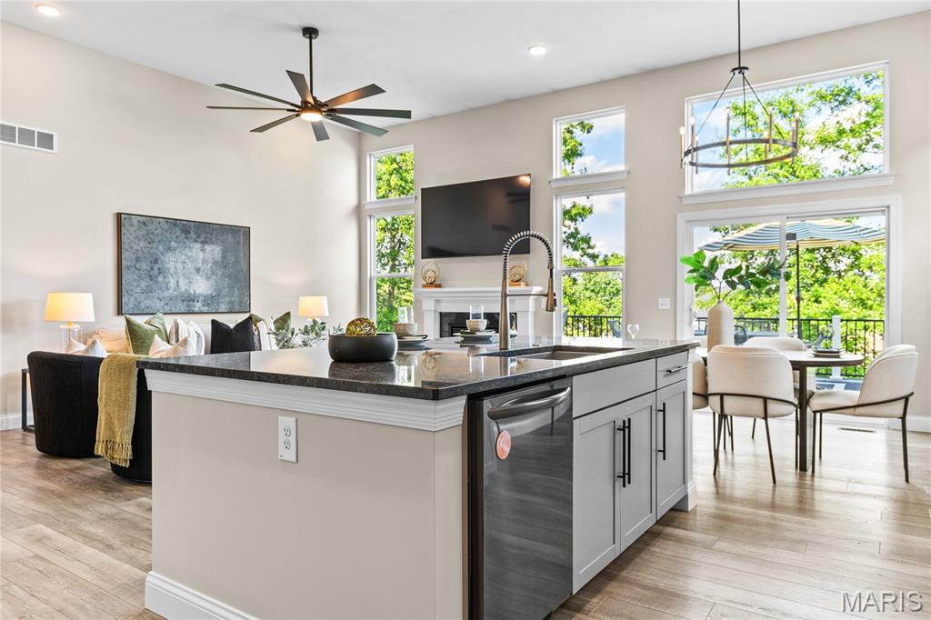 Ashford Knoll #1 - Residential