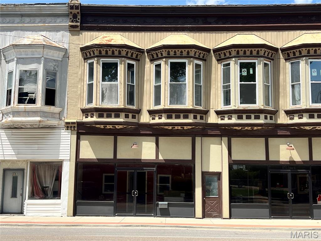 Litchfield - Commercial Sale