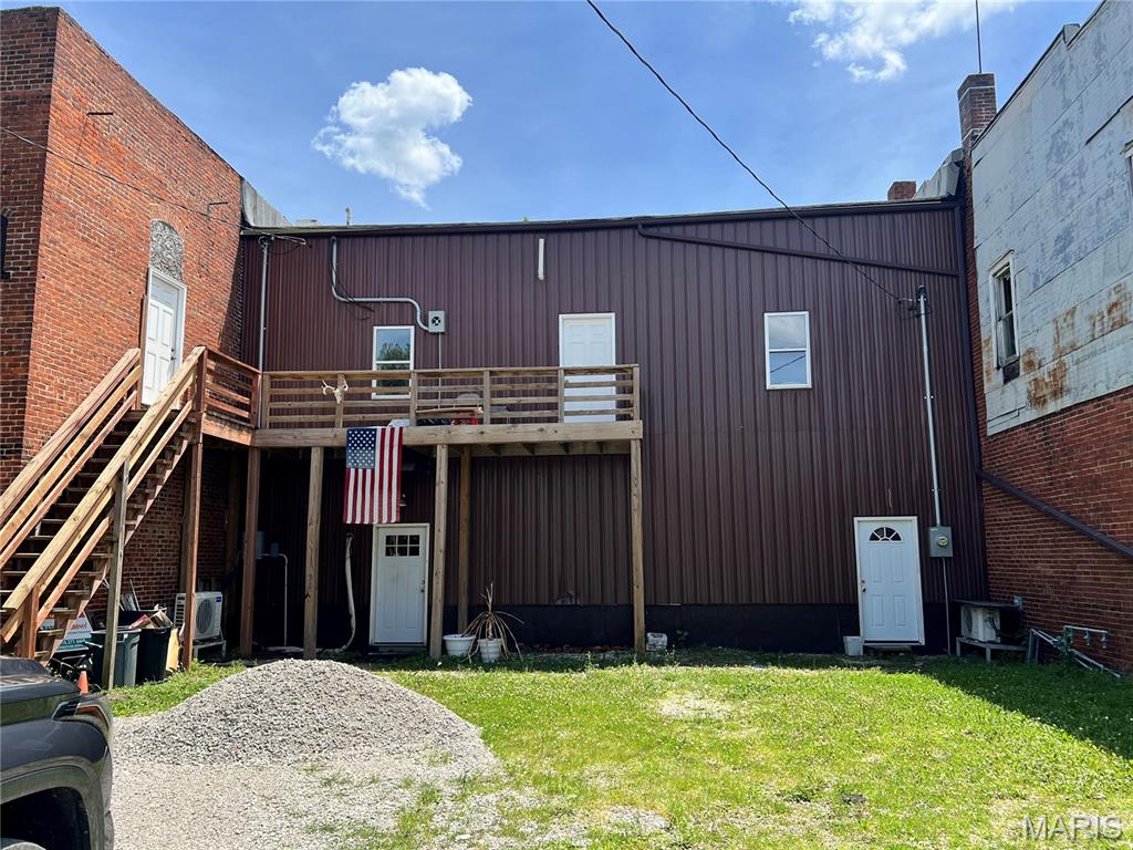 Litchfield - Commercial Sale