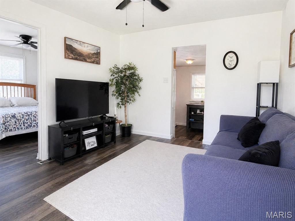 Twelve Oaks 1st Addition - Residential