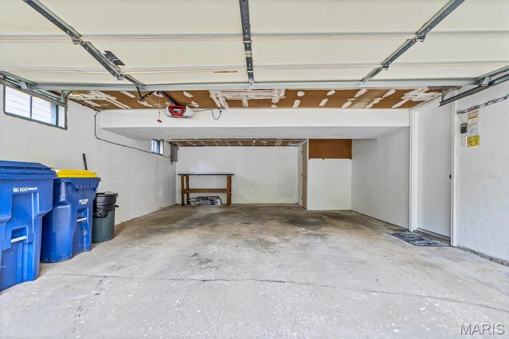 Sorrento 5 - Residential Lease