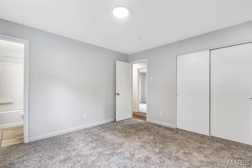 Sorrento 5 - Residential Lease