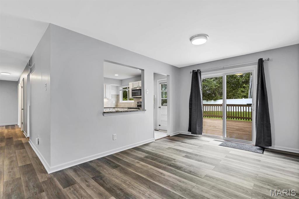 Sorrento 5 - Residential Lease