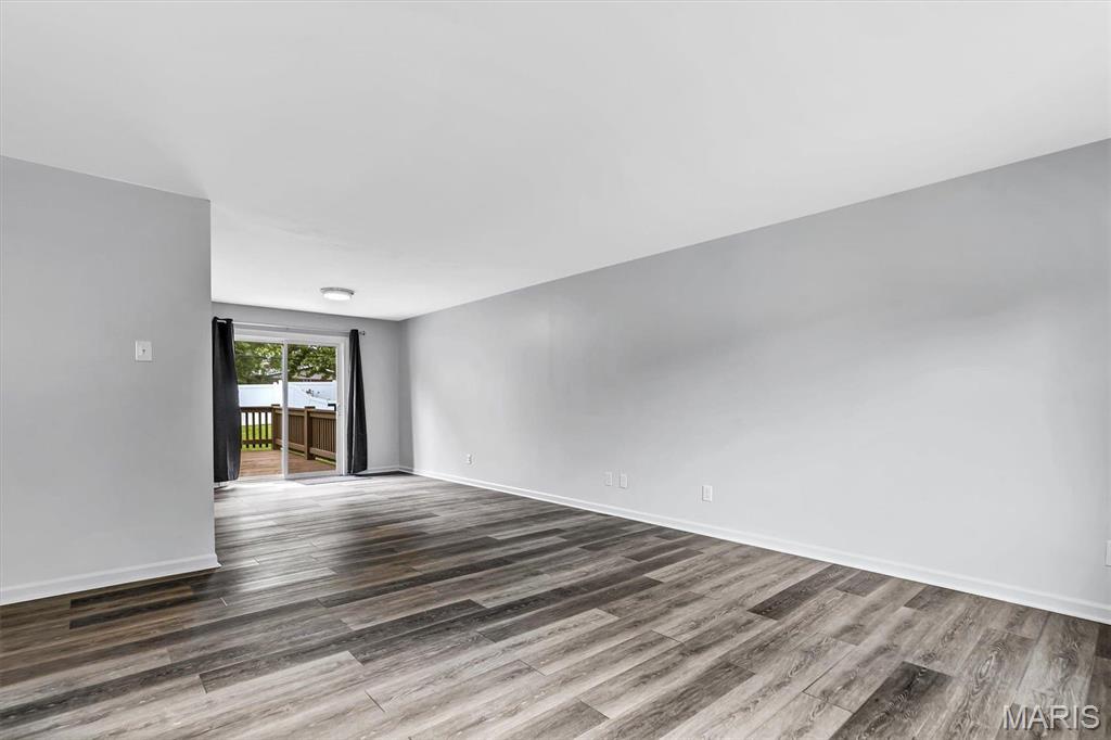 Sorrento 5 - Residential Lease