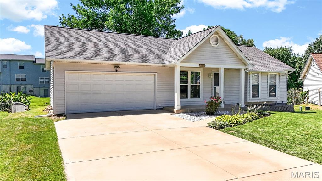 Welcome home to 1319 Cambrook in the heart of St. Charles! This well-maintained home offers the perfect combination of comfortable living space, functional updates, and outdoor enjoyment.
Step inside to find a welcoming floor plan designed for everyday living and entertaining. The finished lower level provides valuable additional living space, making it ideal for a family room, recreation area, home office, workout space, or playroom. A convenient half bath in the lower level adds flexibility and convenience for guests.
Outside, you'll love spending time on the large deck overlooking the backyard—perfect for summer barbecues, morning coffee, or relaxing evenings with family and friends. Whether you're hosting gatherings or simply enjoying the outdoors, this space is sure to become a favorite.
Additional peace of mind comes with a new roof, providing both curb appeal and long-term value.
Conveniently located near shopping, dining, parks, schools, and major commuter routes, this move-in ready home offers the space, location, and features today's buyers are looking for. Don't miss your opportunity to make 1319 Cambrook your next home!