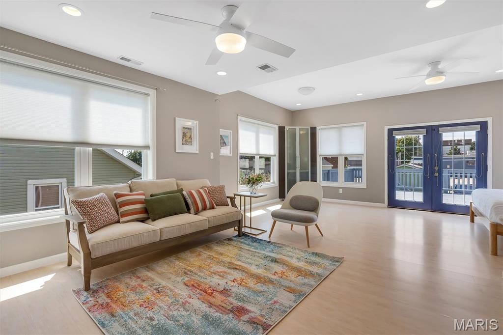 Maddenville - Residential