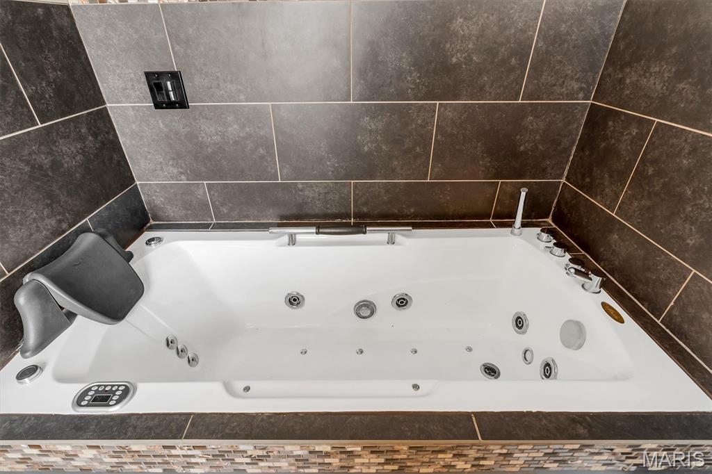 Maddenville - Residential