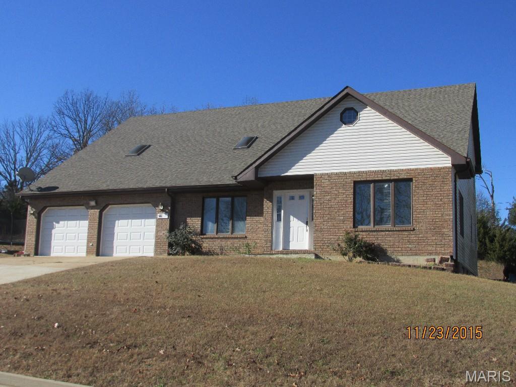 Extremely spacious home located just few minutes from Main Gate of Ft. Leonard Wood.  Newer Beautiful hardwood floors in entry, living room, stairs and dining room. Large bedrooms with two some have three closets in them! Kitchen stainless steel appliances. Large 5x8 walk-in pantry as well. Windows and front door newer with warranty from Lowes. Enjoy a lot of family time in family room located in basement.  Great home needing a family.