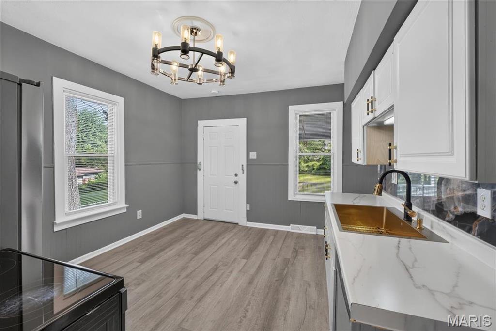 Rosemount On The Suburban - Residential