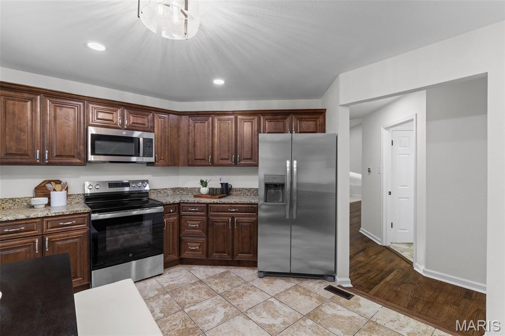 Fox Lake 6 - Residential